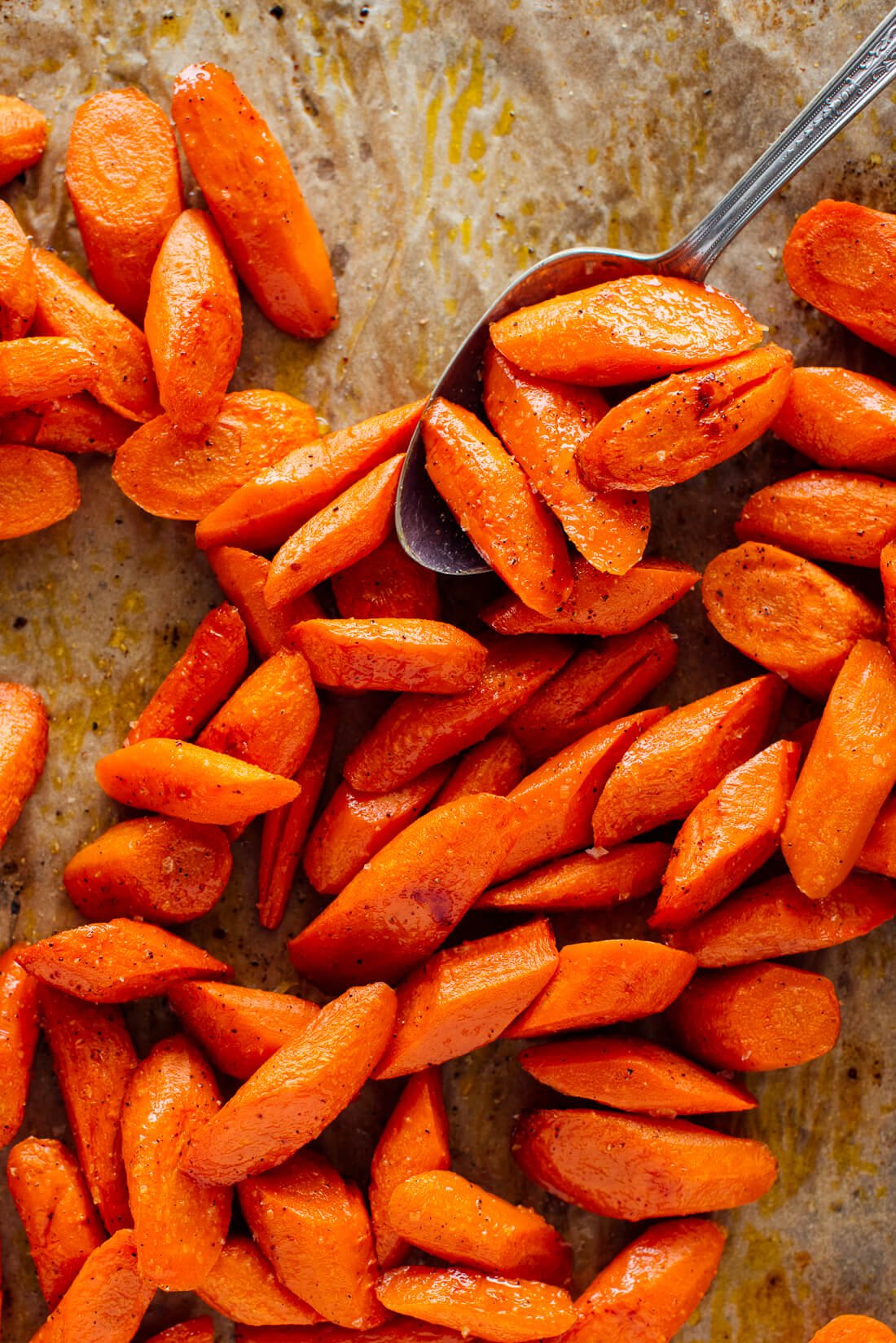 How to Make Perfectly Caramelized Oven-Roasted Glazed Carrots